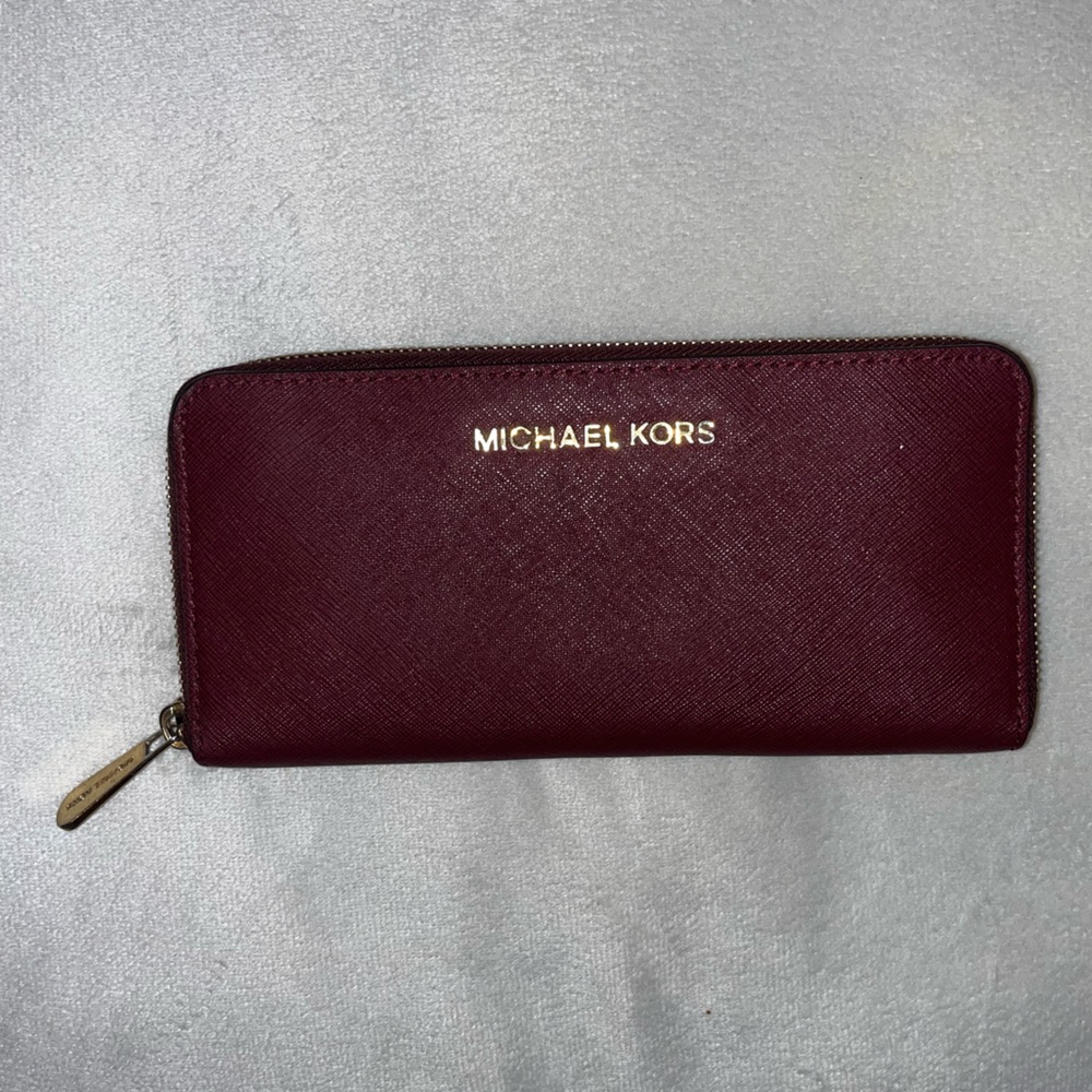 Michael Kors Large Continental Zip Around Wallet